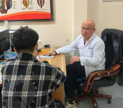 山西省|男科医师高朋磊：守护男性健康，专业男科诊疗